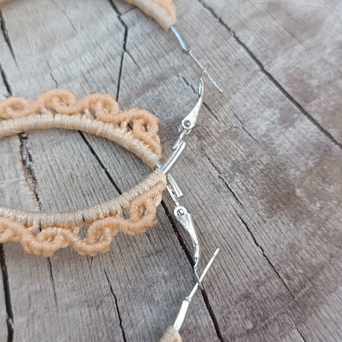 Macrame earrings with jasper bead, new