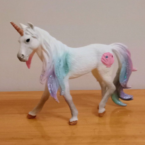 Sea Unicorn Mare figure like new from Schleich Bayala fantasy series
