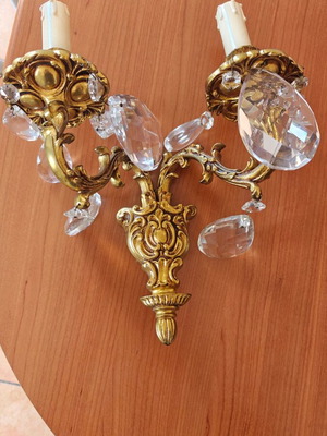 Wall light vintage metal with Bohemian crystals like new