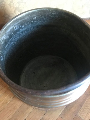 Copper container used with iron handle, vintage retro decoration