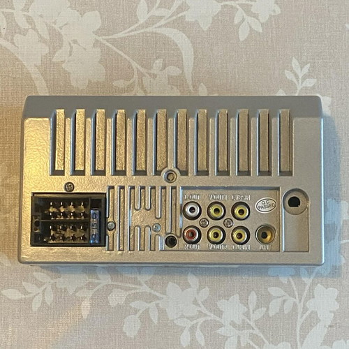MP5 Player 7 Inch Touchscreen Multimedia with Remote Like New