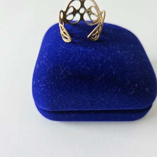 Vintage ring like new, handmade, gold color, adjustable