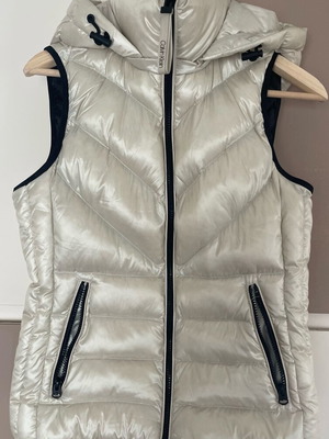 Calvin Klein women's down vest cream size small like new