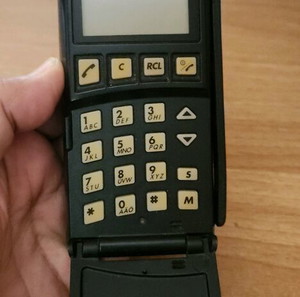 ericsson απο τα πρώτα κινητά αρχές 1990