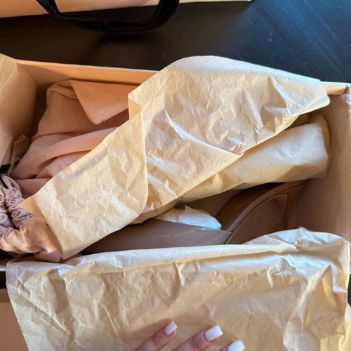Sergio Rossi 37 high heel shoes like new, beige