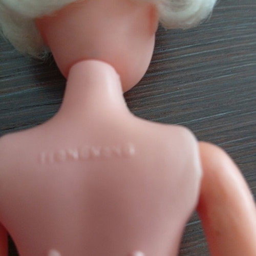 Sindy Pedigree doll used, 1970s authentic made in Hong Kong