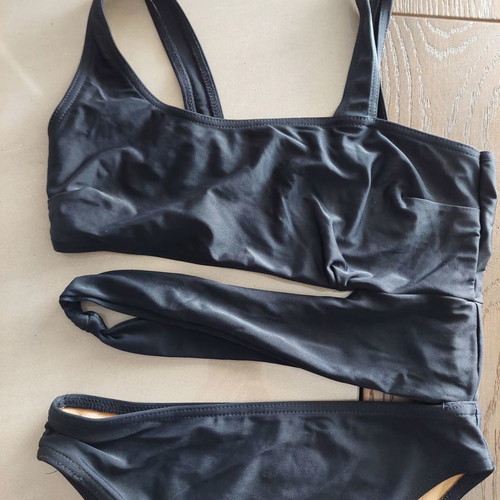 Active girl swimsuit used, one size, black, cut-out design