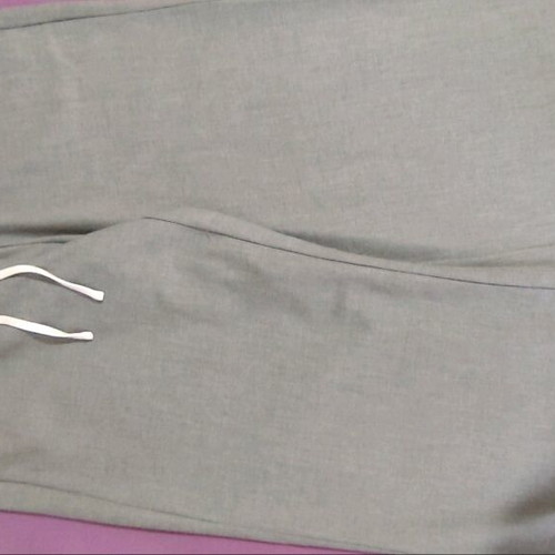 H&M Divided gray pants like new, woven fabric, size M