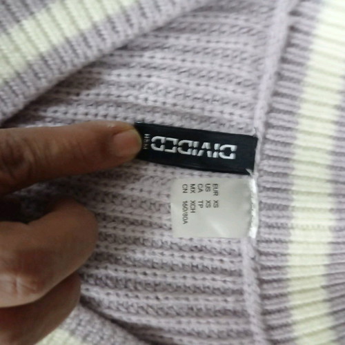 H&M pink vest like new, size XS