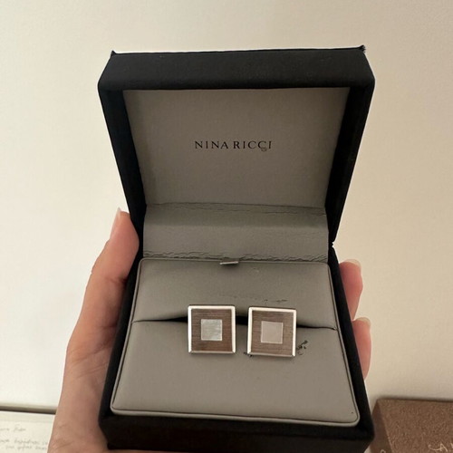 Nina Ricci cufflinks like new