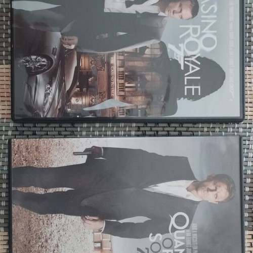 James Bond Casino Royale and Quantum of Solace DVD like new with Greek subtitles