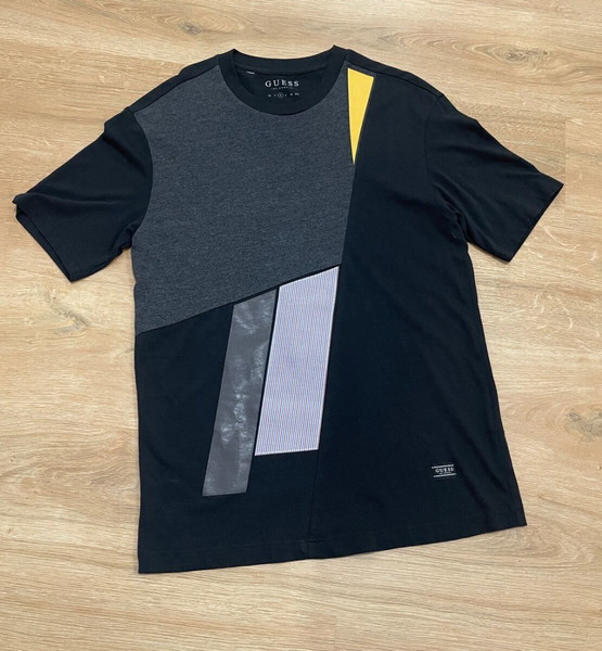 Guess men T-shirt