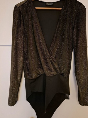 Zara gold bodysuit like new with crossover and buttons