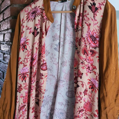 Nidodileda kimono dress new, size M, multicolor