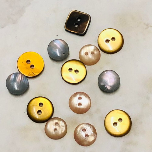 Sewing buttons pack new, 13 pcs