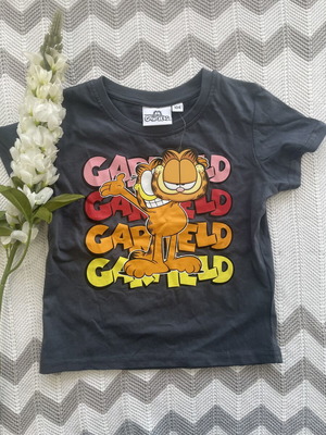 Garfield grey summer t-shirt, size 104