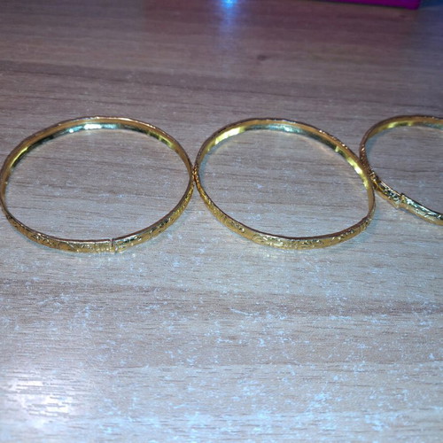 Bracelets set of 3 used