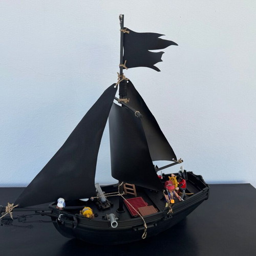 Πειρατικά Καράβια Playmobil Μαύρη Έκδοση Καινούργια