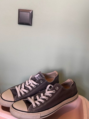 Converse All Stars παπούτσια σαν καινούργια, νούμερο 42,5, άσπρο και γκρι