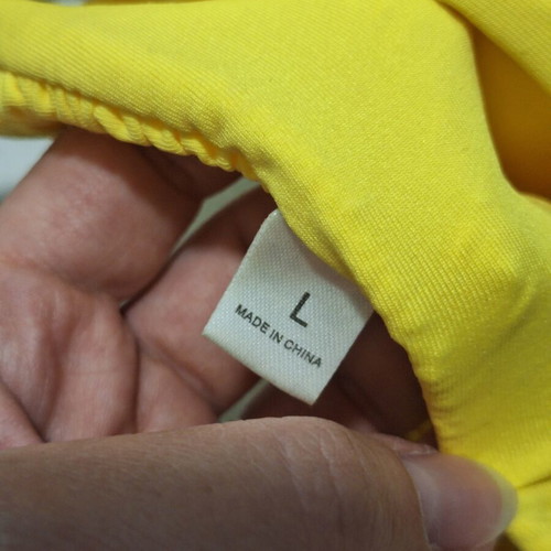 Decoro bright yellow smocked crinkle bikini set new, size S/M