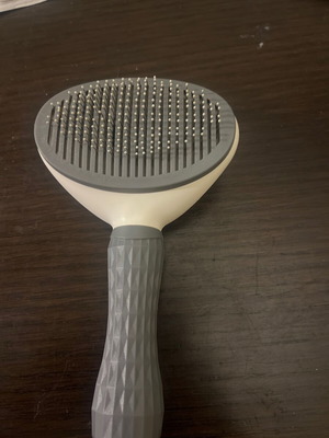 Self-Cleaning Pet Brush like new for dogs and cats