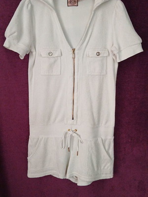 Juicy Couture ολόσωμο σορτς γυναικείο μεταχειρισμένο, άσπρο, μέγεθος M