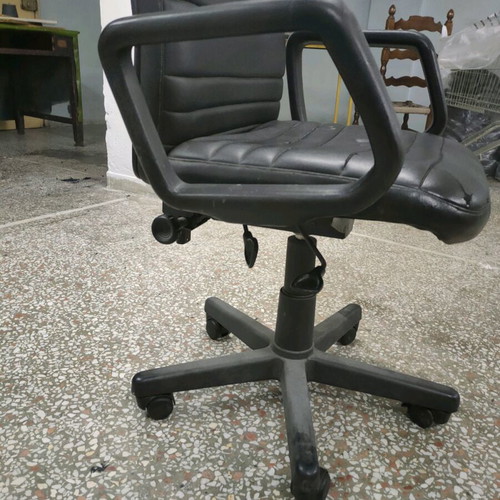 Office chair used, good condition