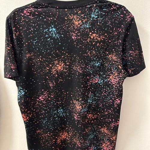 Guess Los Angeles T-Shirt Size M like new, colorful split design