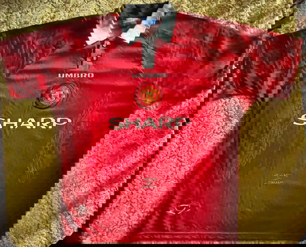 MANCHESTER UNITED 1996.ΑΧΡΗΣΙΜΟΠΟΙΗΤΗ-ΑΥΘΕΝΤΙΚΗ φανέλα