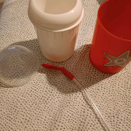 Glass like new suitable for ice cream with ice pack