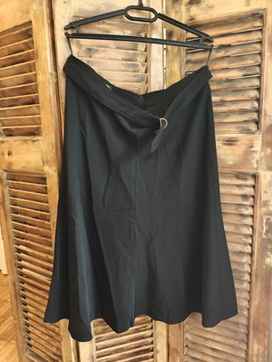 Gianni Rodini A-line skirt midi size 42 like new, black