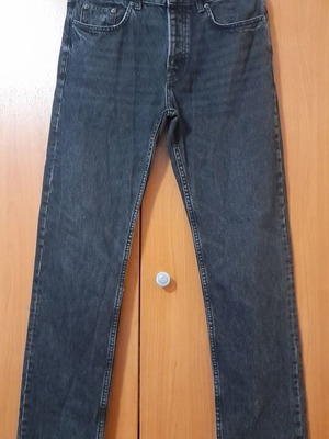 Zara men's black straight-leg jeans like new, size M