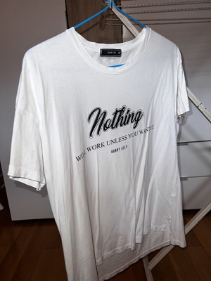 Hanny Deep T-shirt like new, size small, white