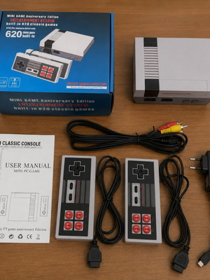 Classic Console με 620 παιχνίδια καινούργιο, 2 χειριστήρια