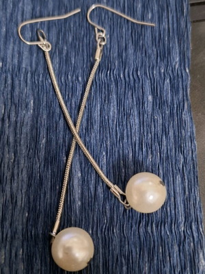 Silver 9.25 earrings with long chain and pearl new