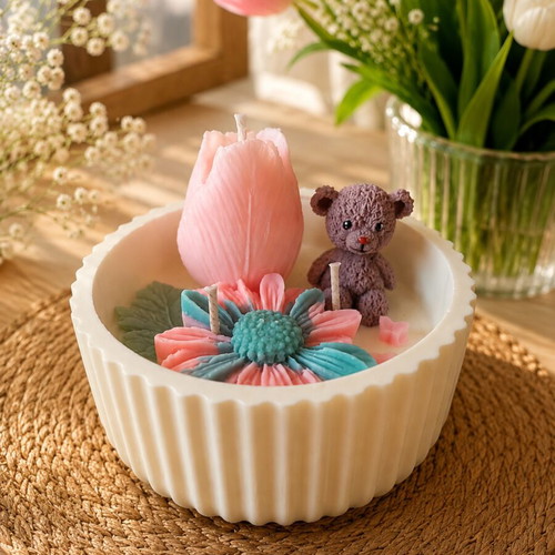 Handmade scented candle with teddy bear