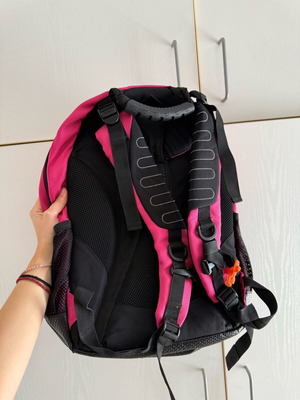 Polo backpack fuchsia with multiple compartments used