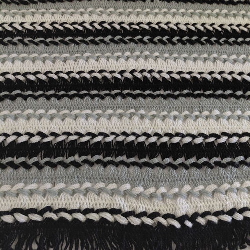 Single knitted blanket 1.05×2.05m like new