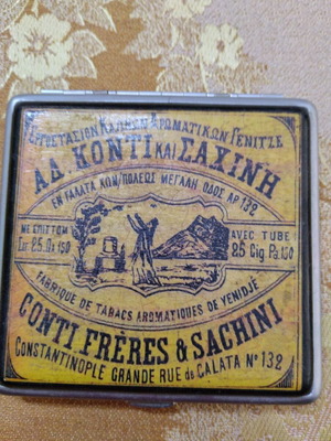 Metal tobacco case like new