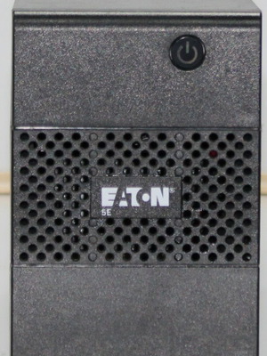 UPS Τροφοδοτικό Eaton 5E 650I μεταχειρισμένο χωρίς μπαταρίες με σουκο