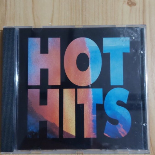 Hot Hits CD like new