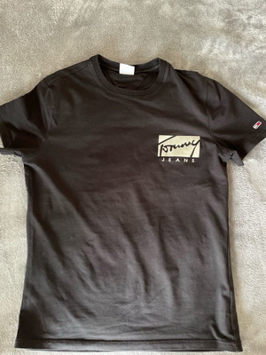 Tommy T-shirt μεταχειρισμένο, slim εφαρμογή, μέγεθος L, μαύρο