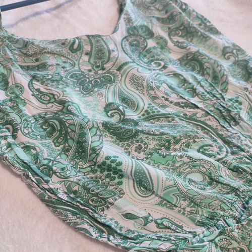 Jumpsuit like new, size Large, white and green