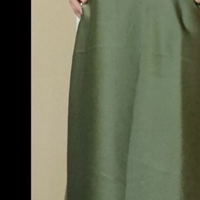 Sweet Miss satin dress like new, green, size S/M
