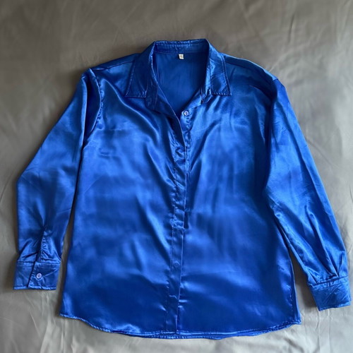 Blue satin shirt like new, size S