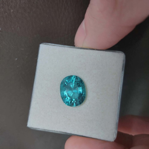 Tourmaline new, sea blue, 7.8 ct, oval cut from Afghanistan