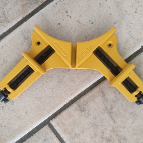 Clamps used Dexter spring clamp 140mm, Stanley corner clamp 75mm, Dexter bar clamp 600mm