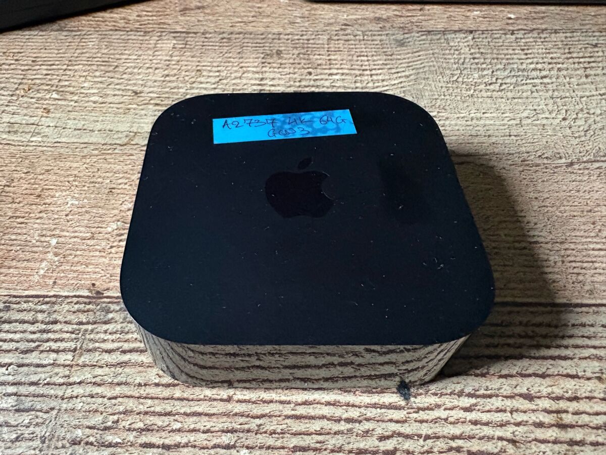 Apple TV A2737 箱なし Apple TV A2737 used, 4K 3rd generation,… - € 80,00 - Vendora.cy