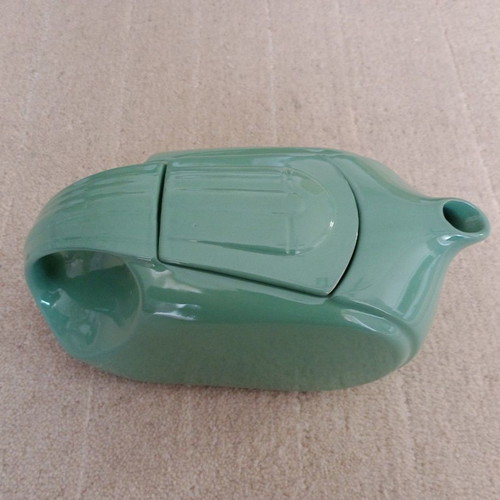 Vintage Westinghouse water and coffee container used, olive color