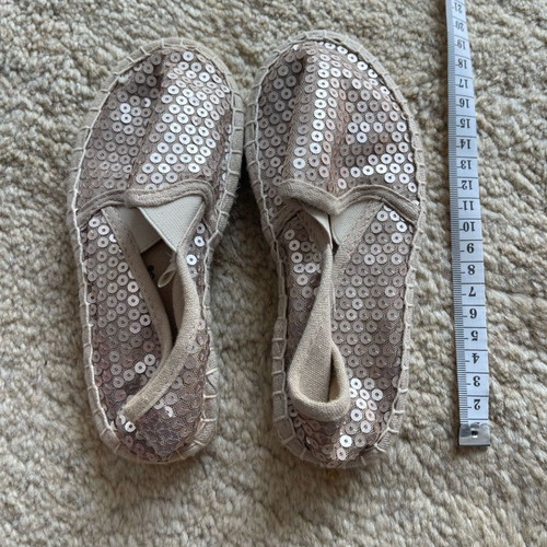 Saxo Blues girls' espadrilles size 28 with sequins like new, beige